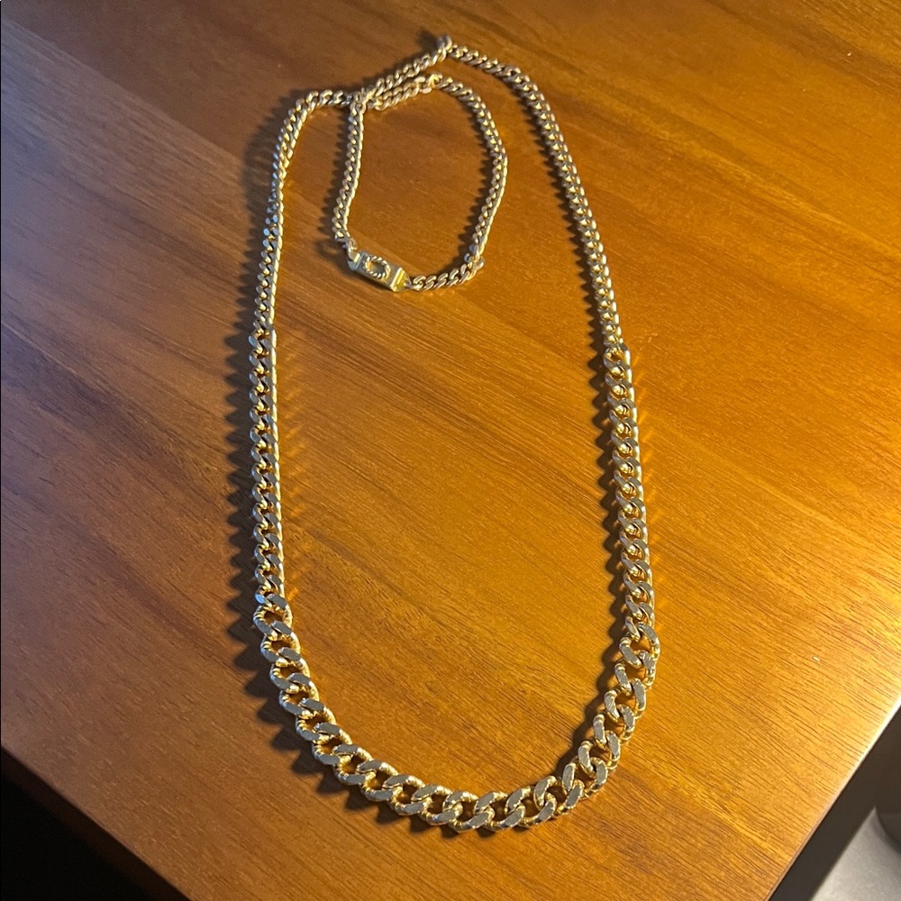 Vintage Gold Chain Necklace with unique clasp